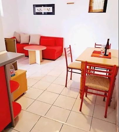 Sun & Moon Apartment *